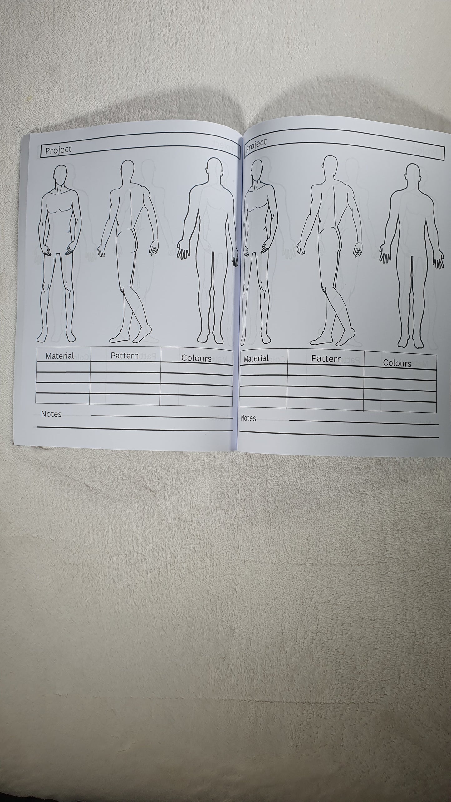 Fashion Sketchbook Figure Template -  Fashion Sketchbook Figure Template - Large Male Figure Template for Easy Sketching Your Fashion Design Styles and Building Your Portfolio (Soft Cover)